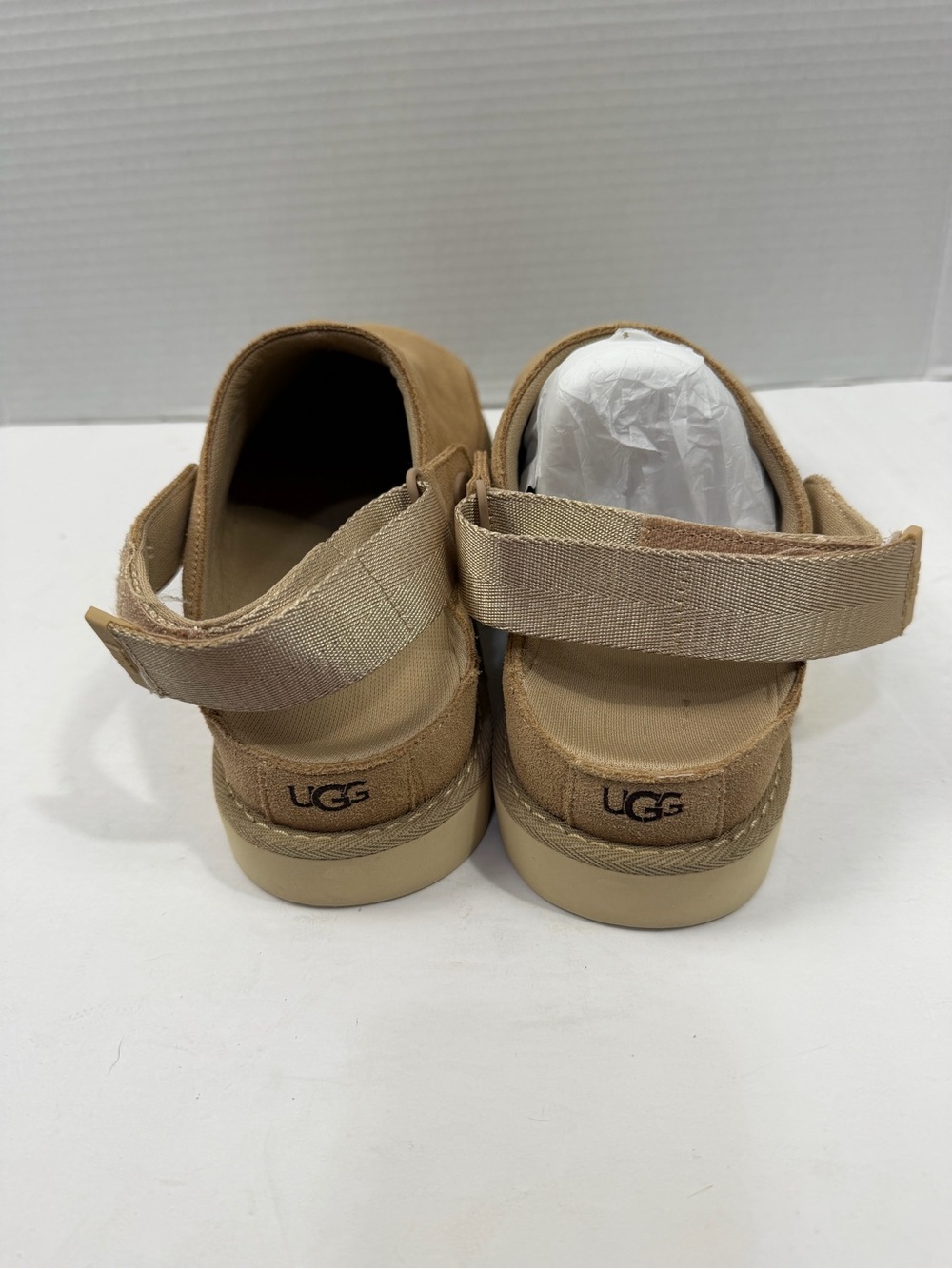 UGG Goldenstar Clog Sz 8 - Picture 2 of 6